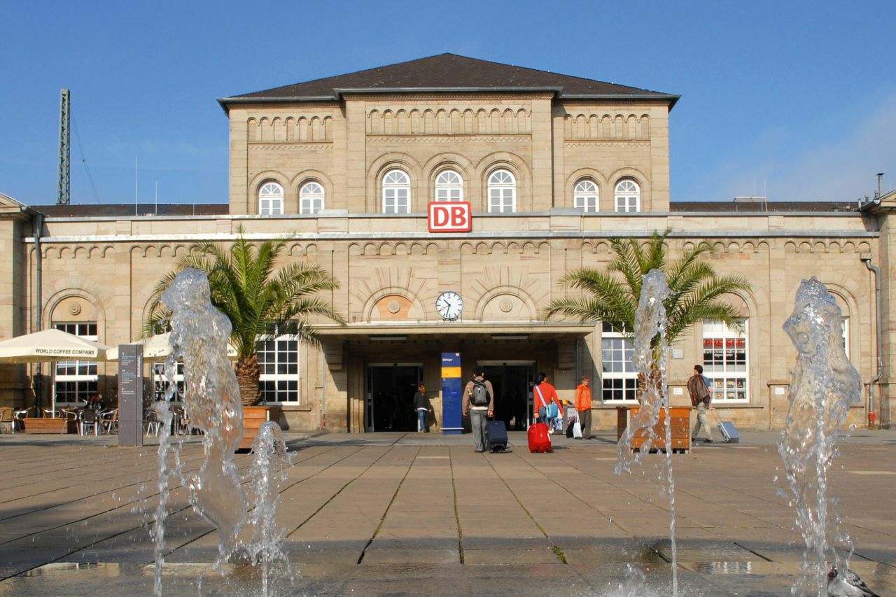 Empfangsgebäude des Bahnhofs Göttingen