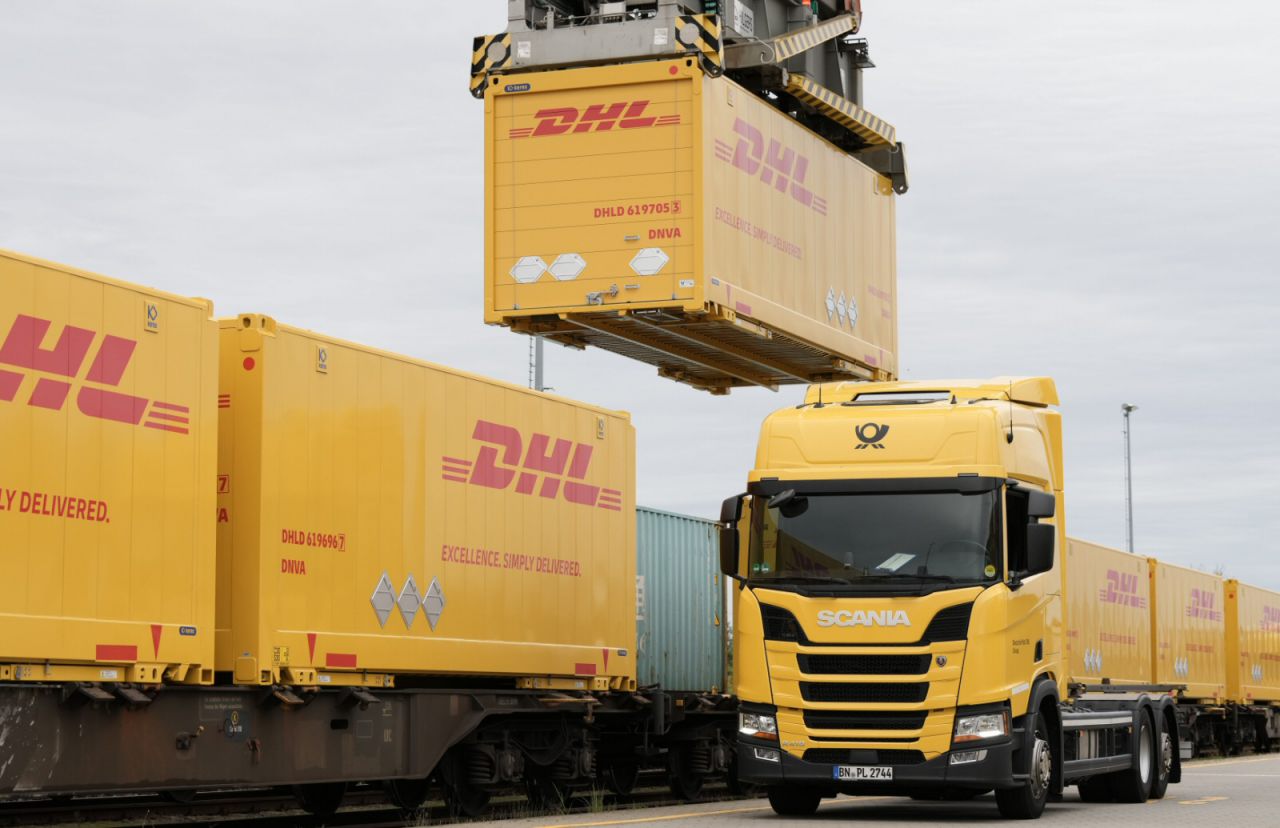 DHL-Containerverladung