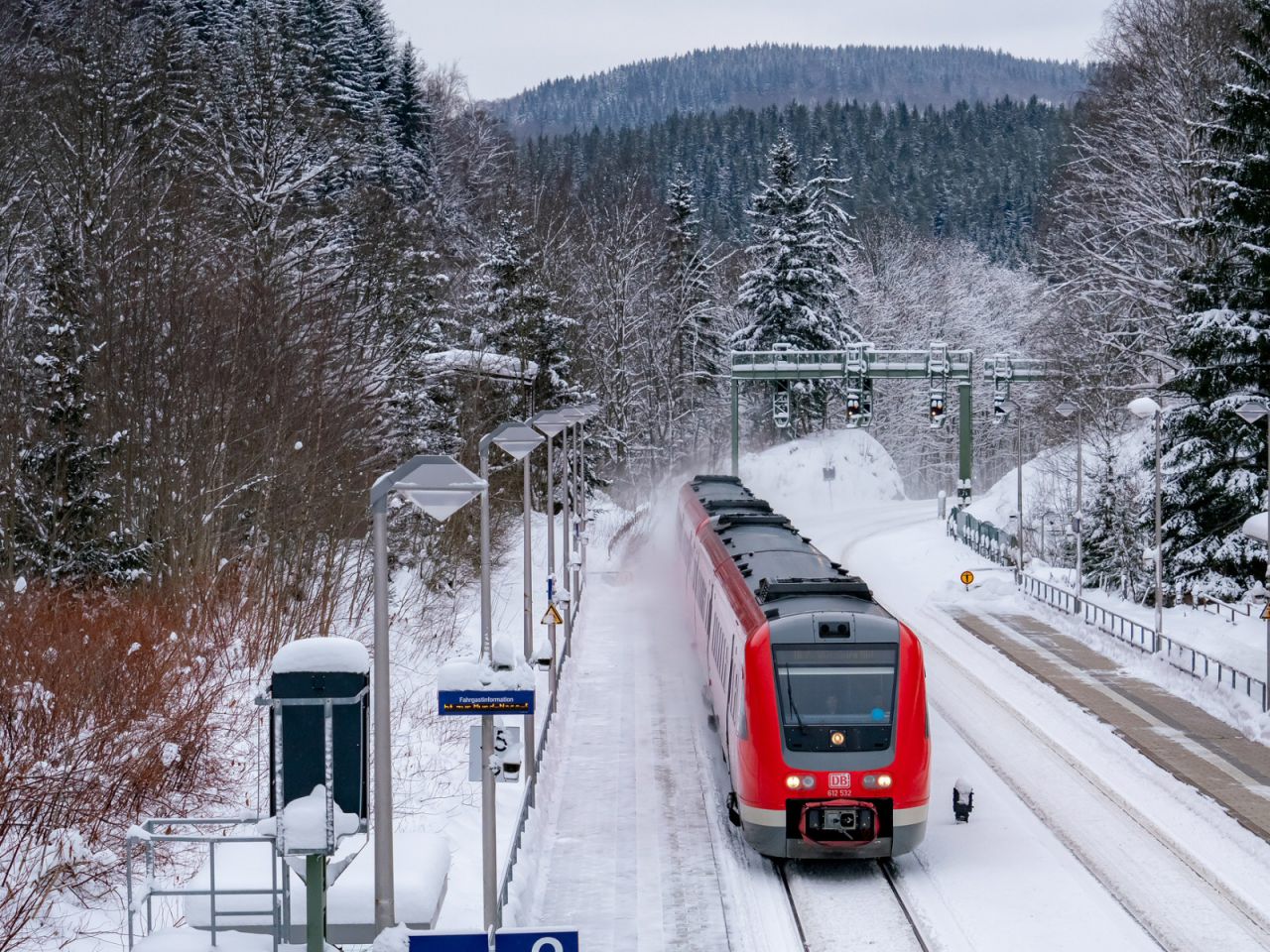 Unterwegs mit DB Regio im winterlichen Thüringer Wald