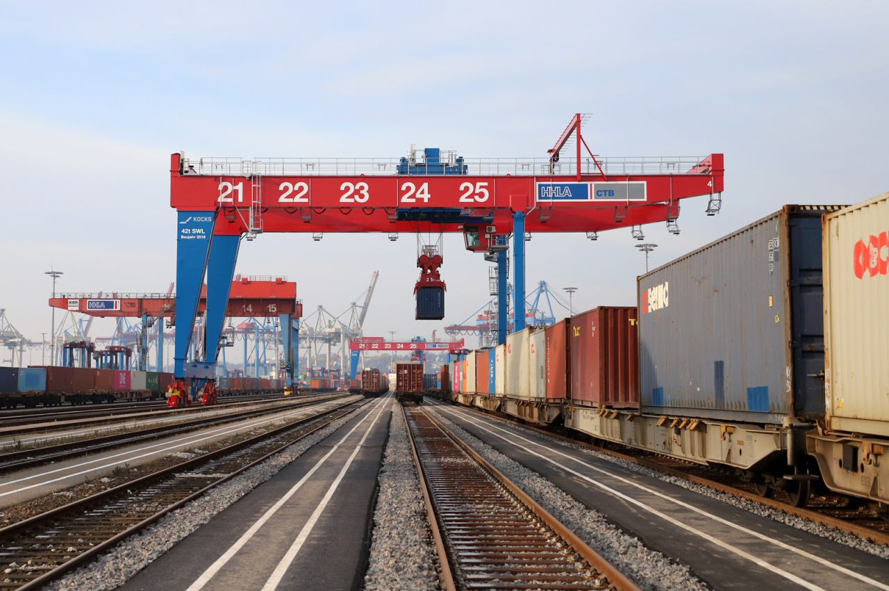 Burchardkai im Hamburger Hafen