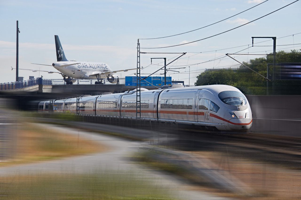 Star Alliance und DB: neue intermodale Partnerschaft