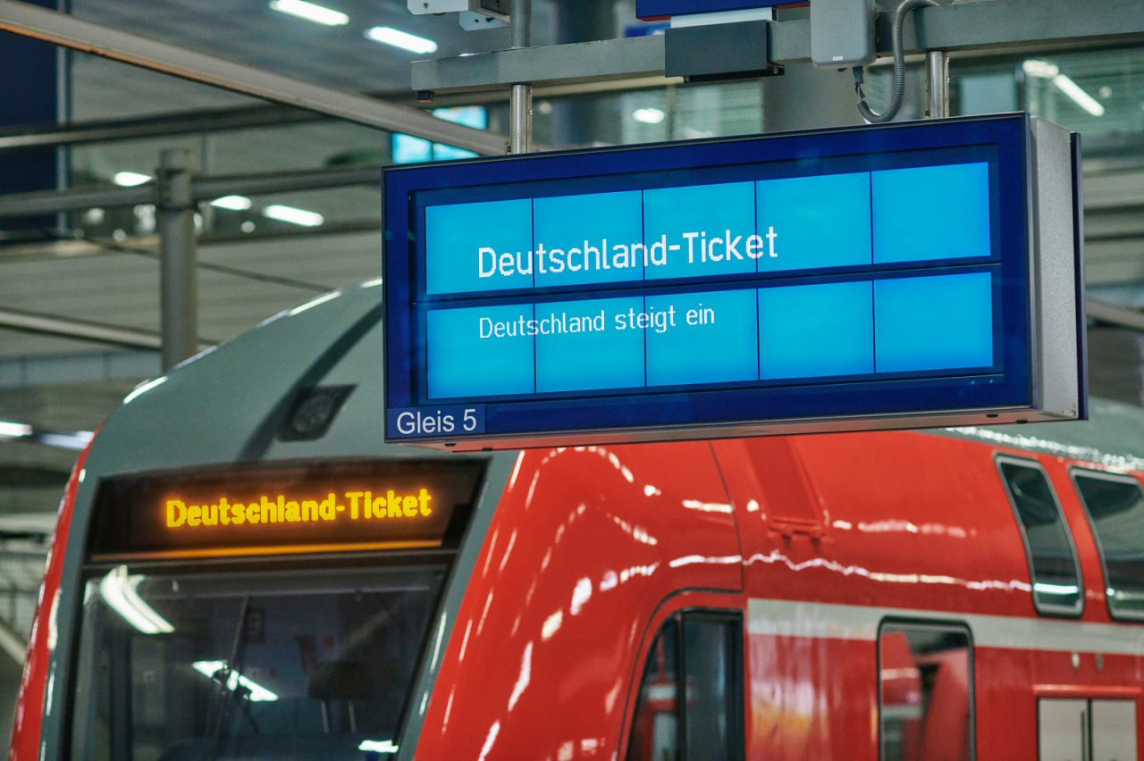 Auftaktveranstaltung für das Deutschlandticket