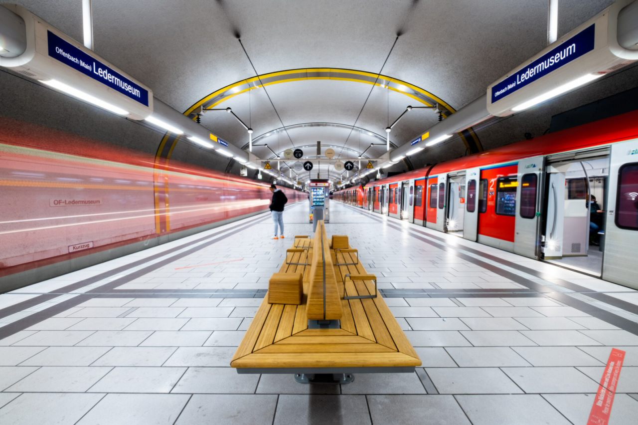 S-Bahnhof Offenbach (Main) Ledermuseum