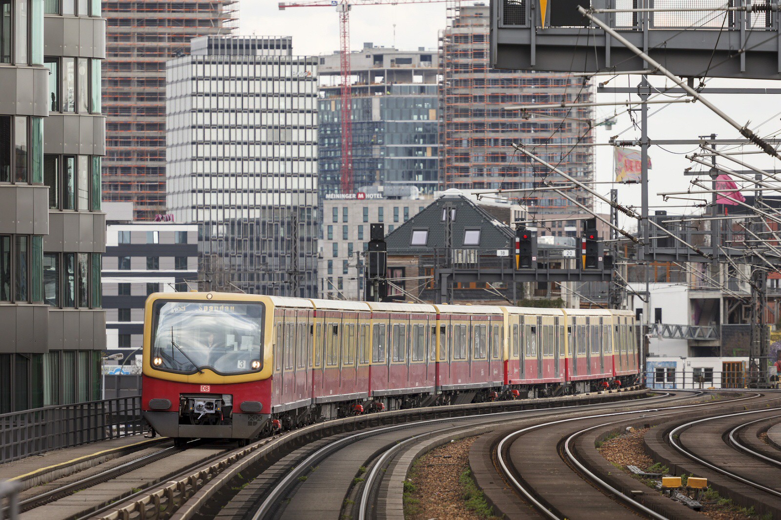 Bauarbeiten Bremsen S-Bahnverkehr In Berlin